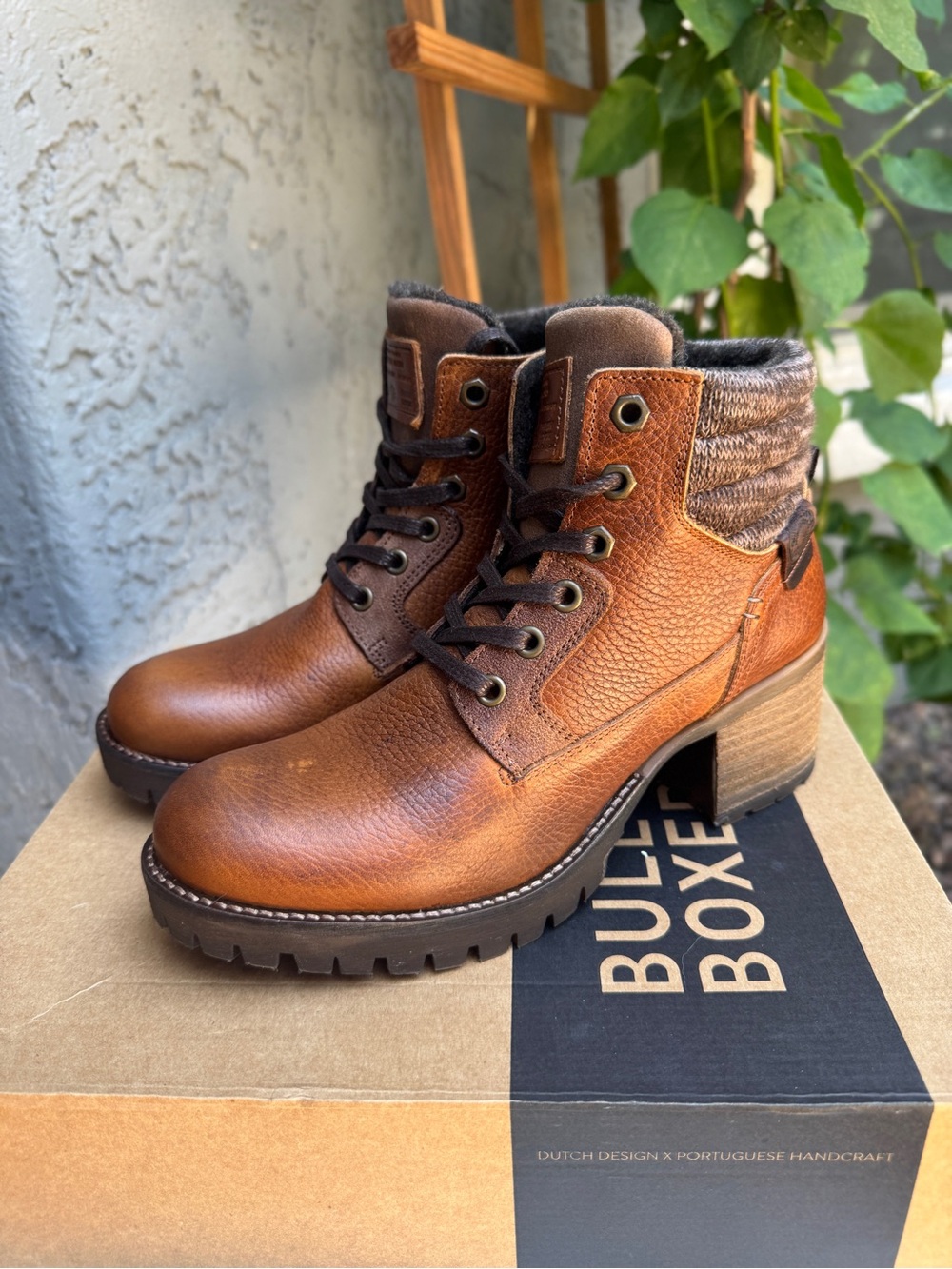Bull Boxer Cassie Leather Heeled Lace Up Chelsea Boot